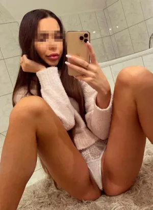 проститутка Каролина, 22, Сыктывкар